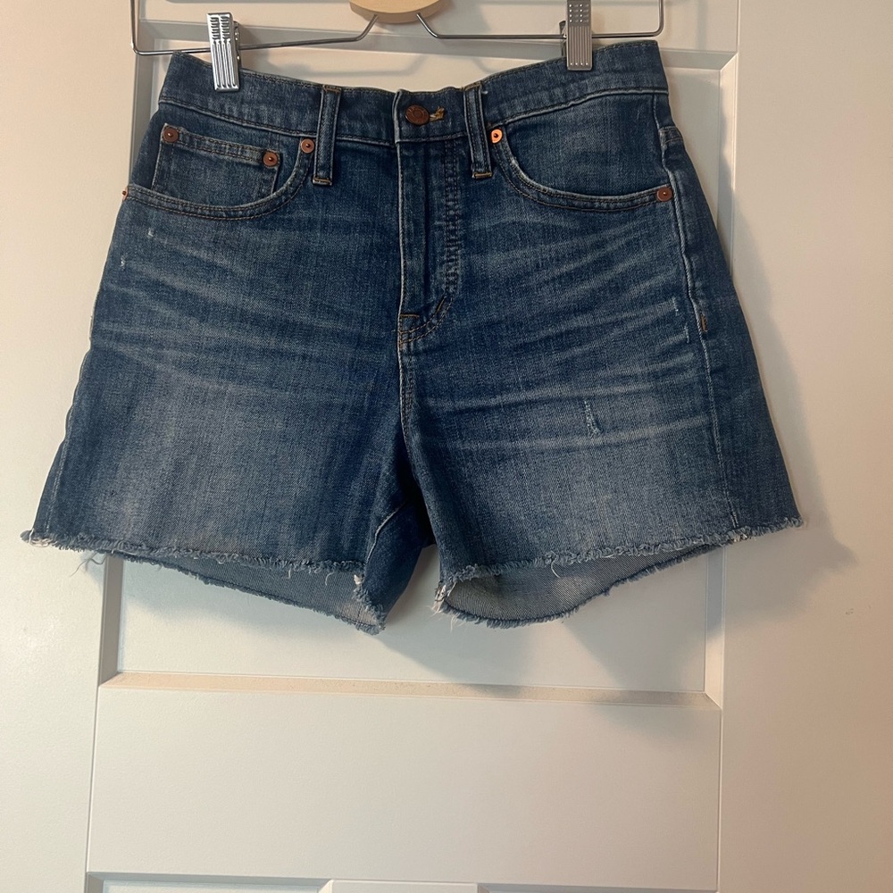 Madewell denim shorts. Size 25